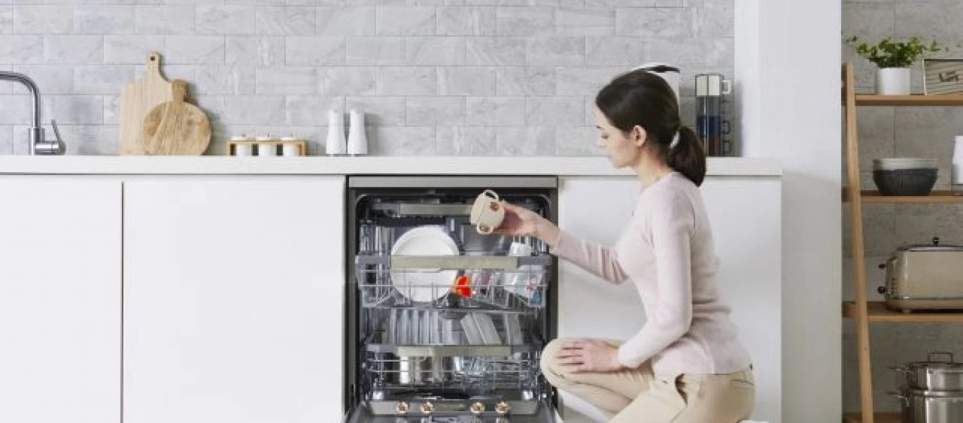 Πλυντήριο πιάτων: Οι κίνδυνοι που κρύβει για την υγεία μας και πως να τους κρατήσετε μακριά